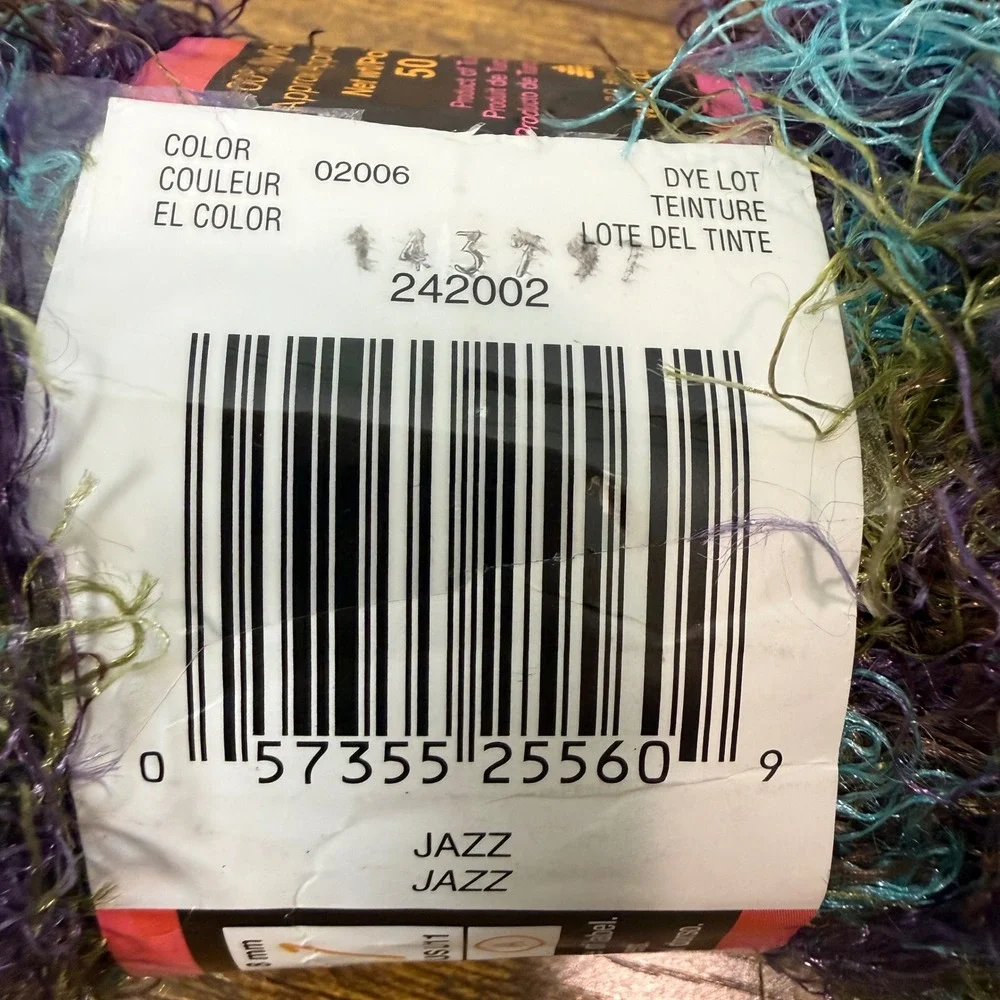 Patons Cha Cha Super Bulky Novelty Yarn Jazz Y2K 2 Skeins Knitting Crochet Fuzzy